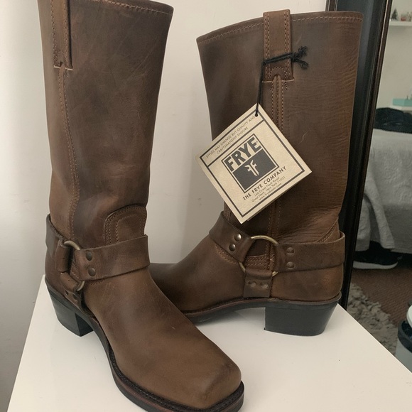Frye Shoes - Frye boots